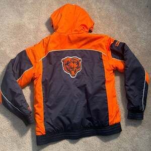 Chicago Bears Mens Large Puffer Jacket NFL Football Logo Blue Orange Sports